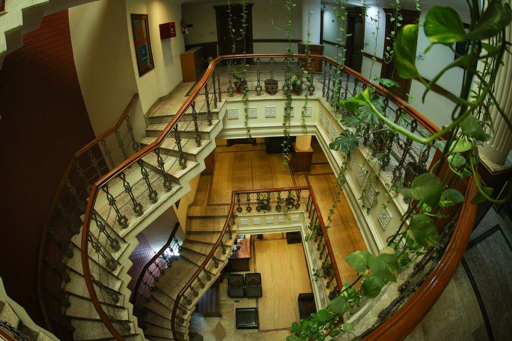 Hotel City Heart Premium Чандигарх Экстерьер фото